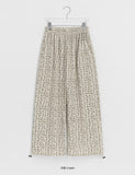 [BAONHAUS] Linfus Flower Corduroy Banding Balloon Wide Pants