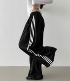 Unique Side Line Folding Pintuck Mega Wide Banding Pants