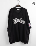 Yankees Boxy Mesh Lettering Wappen Uniform V-Neck Short Sleeve T-Shirt