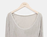 Ruden Pleated Print U-Neck Long Sleeve T-Shirt
