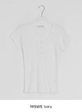 Kiri Punching Round Button Color Short Sleeve Tee