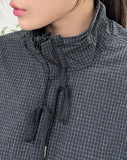 Quell High Neck Windbreaker