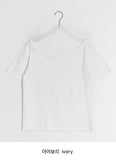 Yurimi One Off-Shoulder Loose Fit Tee