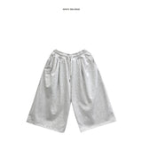 Double Cream Three Quarter Bermuda Pants
