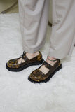 instep cut-out loafer