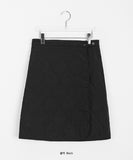 [BAONHAUS] Alle quilted padded wrap midi skirt