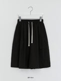 Puffin Seersucker Cargo Bermuda Pants