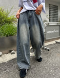 Side pin tuck washed wide denim pants