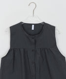 Onta nylon shirring layered sleeveless blouse