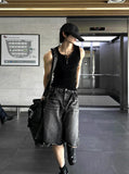 Adjust cut black denim bermuda pants
