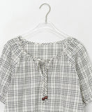 Shuya round check ribbon short sleeve blouse