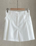 Cordeli Two Button Pin Tuck Banding Shorts