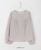 Near round shirring check blouse