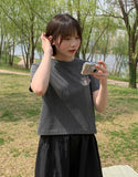 [BAONHAUS] Aruki Dot Crop Tee