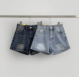 Side Slit Point Washing Denim Shorts