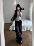 Bulk lace one-off strap short sleeve T-shirt