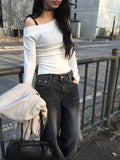 [MADE] Mecca Button Unbalanced Off-Shoulder Slit T-shirt