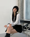 [U-BASIC] Lend off U-neck basic crop long sleeves