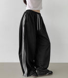 Unique Side Line Folding Pintuck Mega Wide Banding Pants