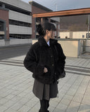 Mila V-neck Cable Loose Fit Knit