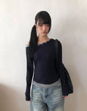 Raon Unbalanced Studded One-Shoulder T-Shirt