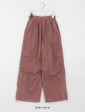 [unisex] Aichi banding pigment parachute wide pants