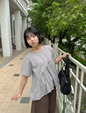 Hub Diagonal Frill Short Sleeve Blouse