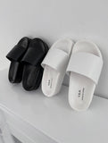 Mio Simple Slippers