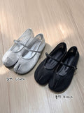 Henil Mesh See-through Tabi Mary Jane Flat Shoes