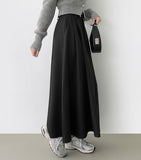 Hepburn A-Line Flare Fit Pin Tuck Banding Long Skirt