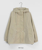 Nirubi Hood String Wind Jumper