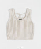 Medite U Neck Ribbon Crop Knit Vest