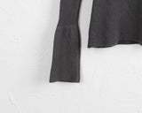 Revol V-neck color matching ribbed long sleeve knit