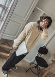 Rich cable V-neck knitwear