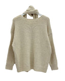 Snug V-neck Muffler Knit