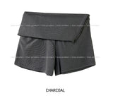 side zipper pig shorts