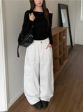 Clun Cut Wide String Cargo Pants
