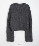 Puden Hairy Wool Cable Crop Knit
