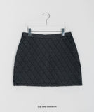 Tapes banding quilted denim mini skirt