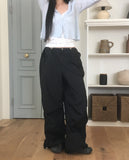 QYA Glossy Shirring Parachute Cut Wide Pants