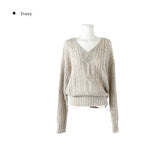 Picker V-neck Loose Cable Knit