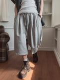 Chad Two-Tuck Snap Bermuda Pants