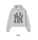 [Lining brushed] Curie New York Patch Damage Hood Zip-up