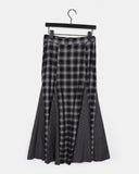 Kure check color matching long skirt
