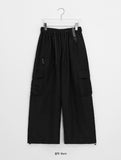 [unisex] Mubo Nylon Cargo Wide Pants