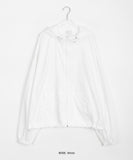 [unisex] Eiri Color Hood Over Wind jacket