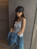 Folded ribbed snap sleeveless shirt