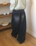 Essen Slab Washing Curve Mega Balloon Denim Pants
