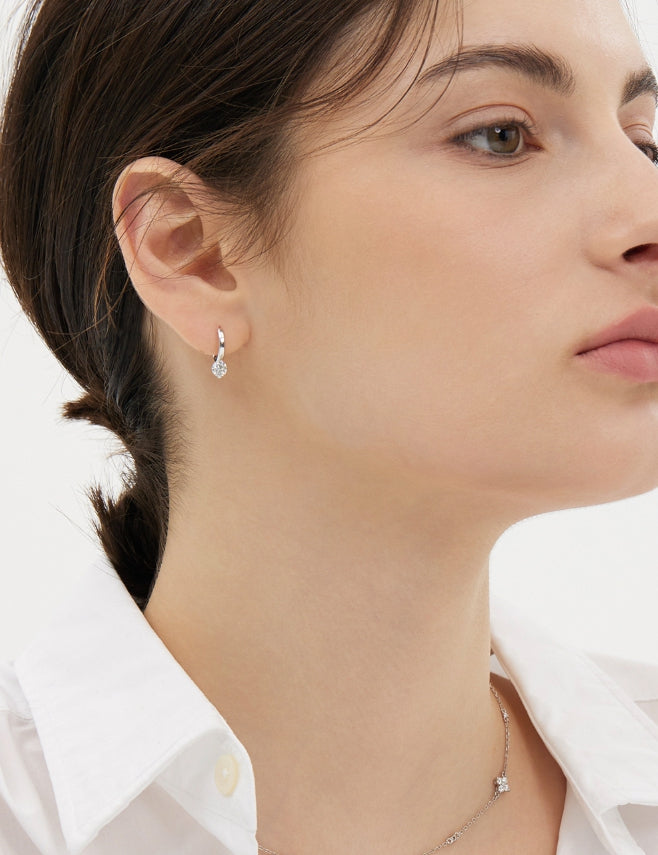 【HYERES LOR】Essence Silver Moissanite Vein Earrings ピアス HYÈRES LOR (イエールロール ) - エッセンスシルバー(W)モイサ