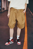 Balloon One Tuck Dart Shorts